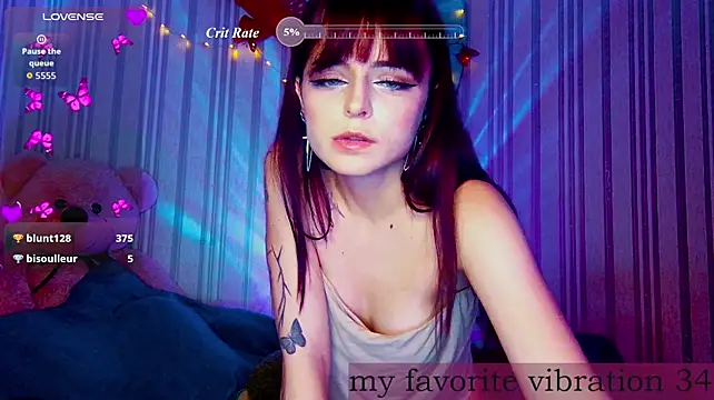 ArianaLight Adlı Modelin Canlı XXX Sohbeti