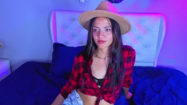 kiara_goldd: απευθείας συνομιλία ΧΧΧ