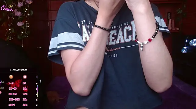 Chatroom XXX en direct de MidoriQuiinn