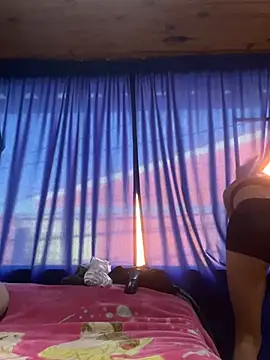 ImCrazzy 现场XXX聊天