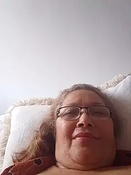 Chat +18 de Cessi50 ao vivo