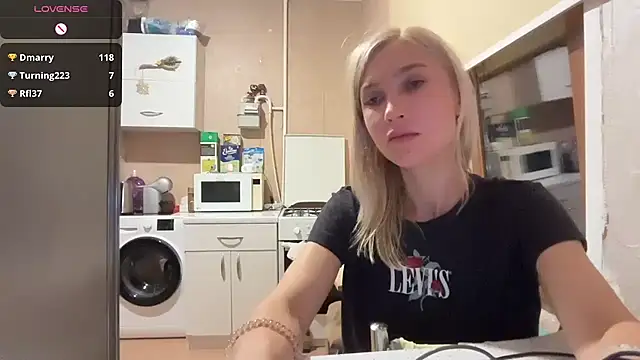 AngelJeni – Naživo XXX chat