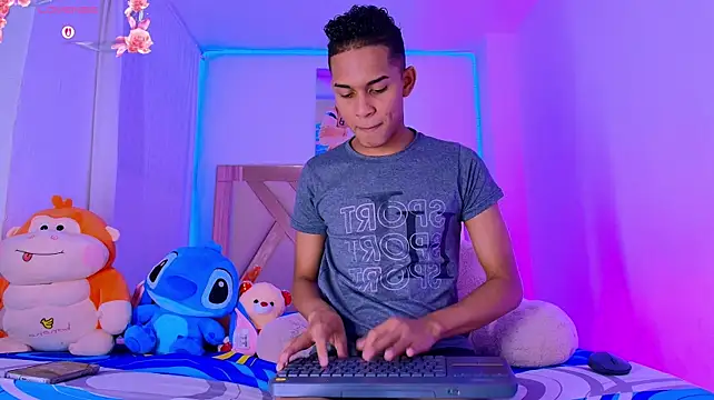 Živý XXX chat dilan_alfonzo