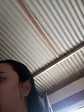 violetascottt Adlı Modelin Canlı XXX Sohbeti