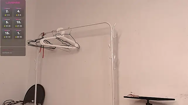 Arrogant_Eli Live XXX-Chat