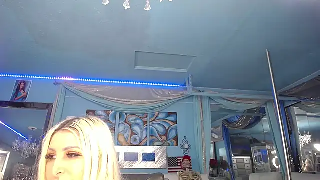 ADRIANNA_FOX Adlı Modelin Canlı XXX Sohbeti