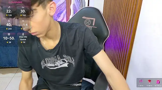 ETHANN_TAY1: απευθείας συνομιλία ΧΧΧ