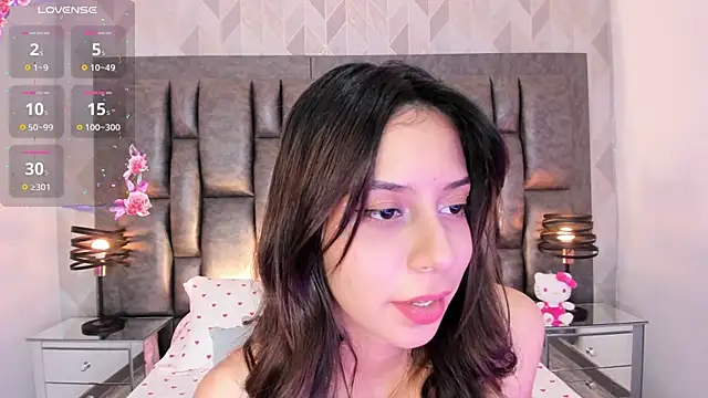 AriRose Chat XXX in diretta