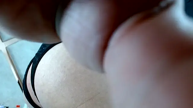 erika_lind3rn Webbikameraesitys