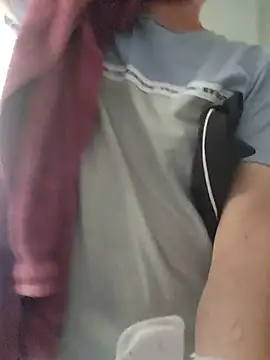 PintoFino81 Live XXX-Chat