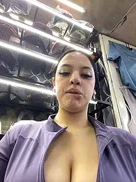 צ'אט XXX בשידור חי של CelesteJones1