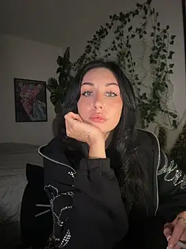 Estherjizzn Live XXX chat