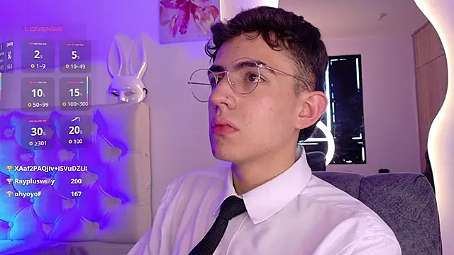 Chatroom XXX en direct de Eithan__wolf