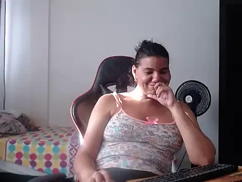 Adriana_0312n Live XXX chat