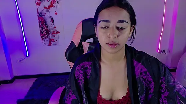 Zayuryn Live XXX chat