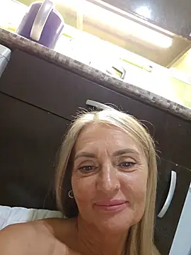 amelia_blondyn Live XXX chat