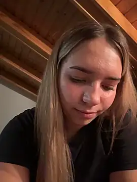 Naomi-Klein Chat XXX in diretta
