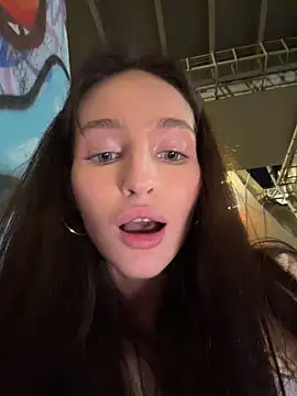 -missbehaving-n Live XXX chat