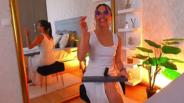 CherryLunari live XXX chat