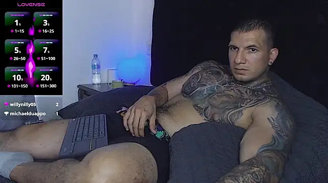 Chat +18 de Shane_Clay ao vivo
