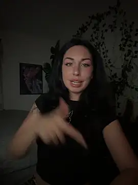Estherjizz Chat XXX in diretta