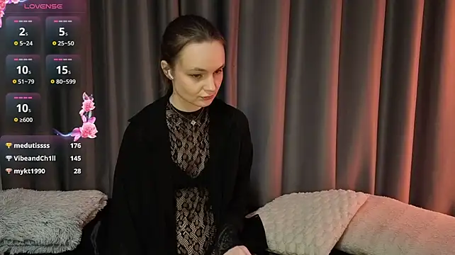 Lovelisse Live XXX Chat