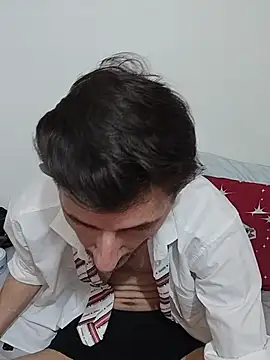 mamihso1 Adlı Modelin Canlı XXX Sohbeti