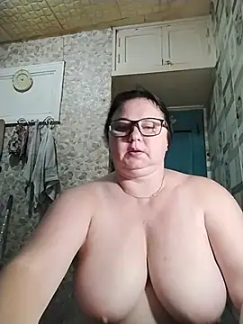 Holly-69 Live XXX-Chat