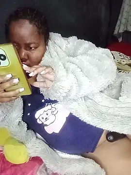 Chat XXX en directo de ChubbyMidgetxxx19