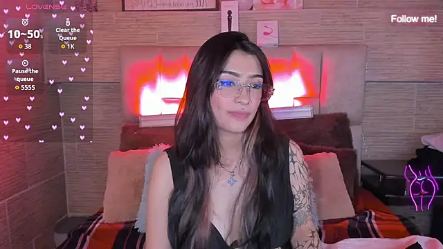 mia_devine_n Live XXX chat