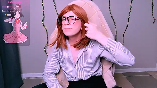 FoxyPuff's Live XXX Chat