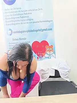 Catalina--14 Live XXX-Chat