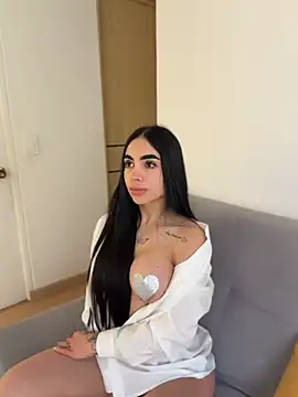 tamy_xoo's Live XXX Chat