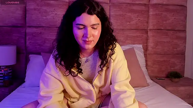 NinaHille élő XXX-chatje