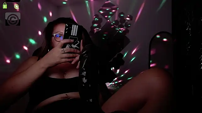 SonyaDevon Chat XXX live