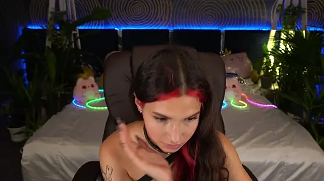 Živý XXX chat BabyFlowerr