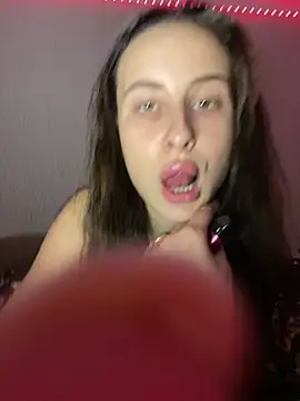 XXX chat uživo modela Buurniii