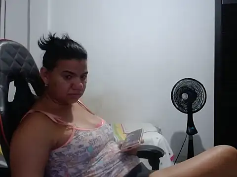 Adriana_0312n Live XXX chat