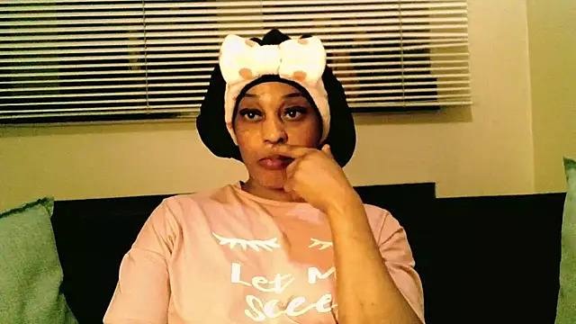 ORUOMAn Live XXX chat