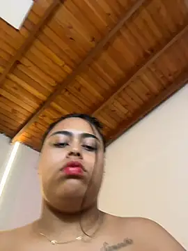 Онлайн чат XXX MiaLane3