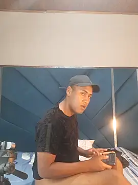 Show de Aron_Hinkley na webcam