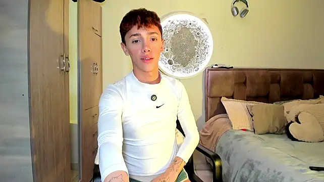 Timothy_ros Live XXX Chat