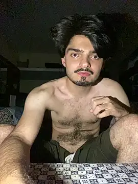 Chat +18 de desi7inchisdick ao vivo