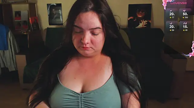 EmillyBones' Live XXX Chat