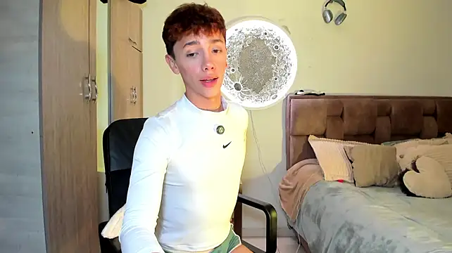 Chat XXX Live Timothy_ros