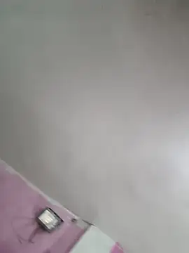 Sissywhite7 Adlı Modelin Canlı XXX Sohbeti