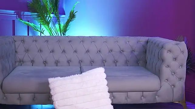 Chat +18 de PearlKaye ao vivo