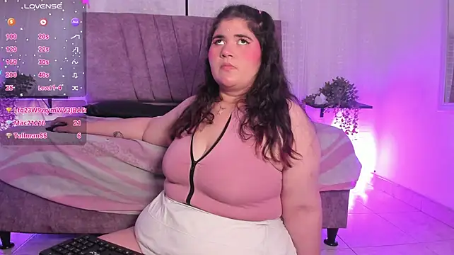 Emilie_Jones – Live XXX-chat