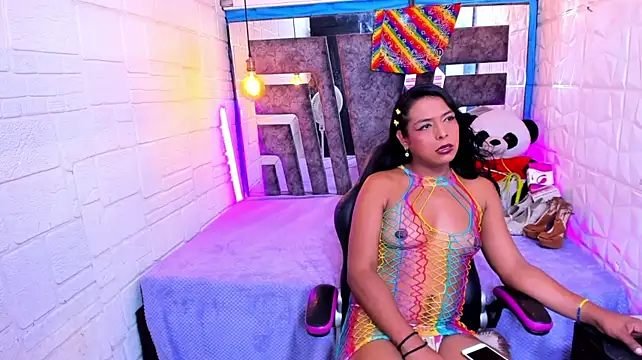 EmmyTorner Live XXX-chat