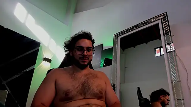 Enzo_bossJSn Live XXX chat